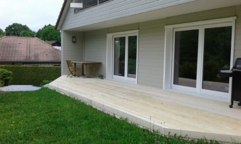 création terrasse sortie de jardin Dampierre 25 pose