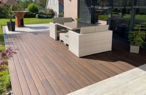 création terrasse sortie de jardin Froide Fontaine 90