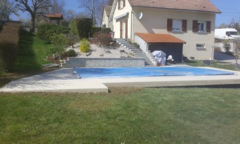 terrasse plage de piscine hors sol Bondeval 25