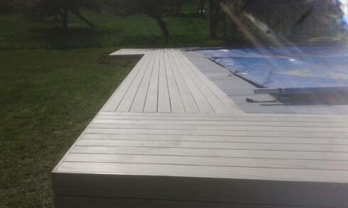 terrasse plage de piscine hors sol Bondeval 25 installation